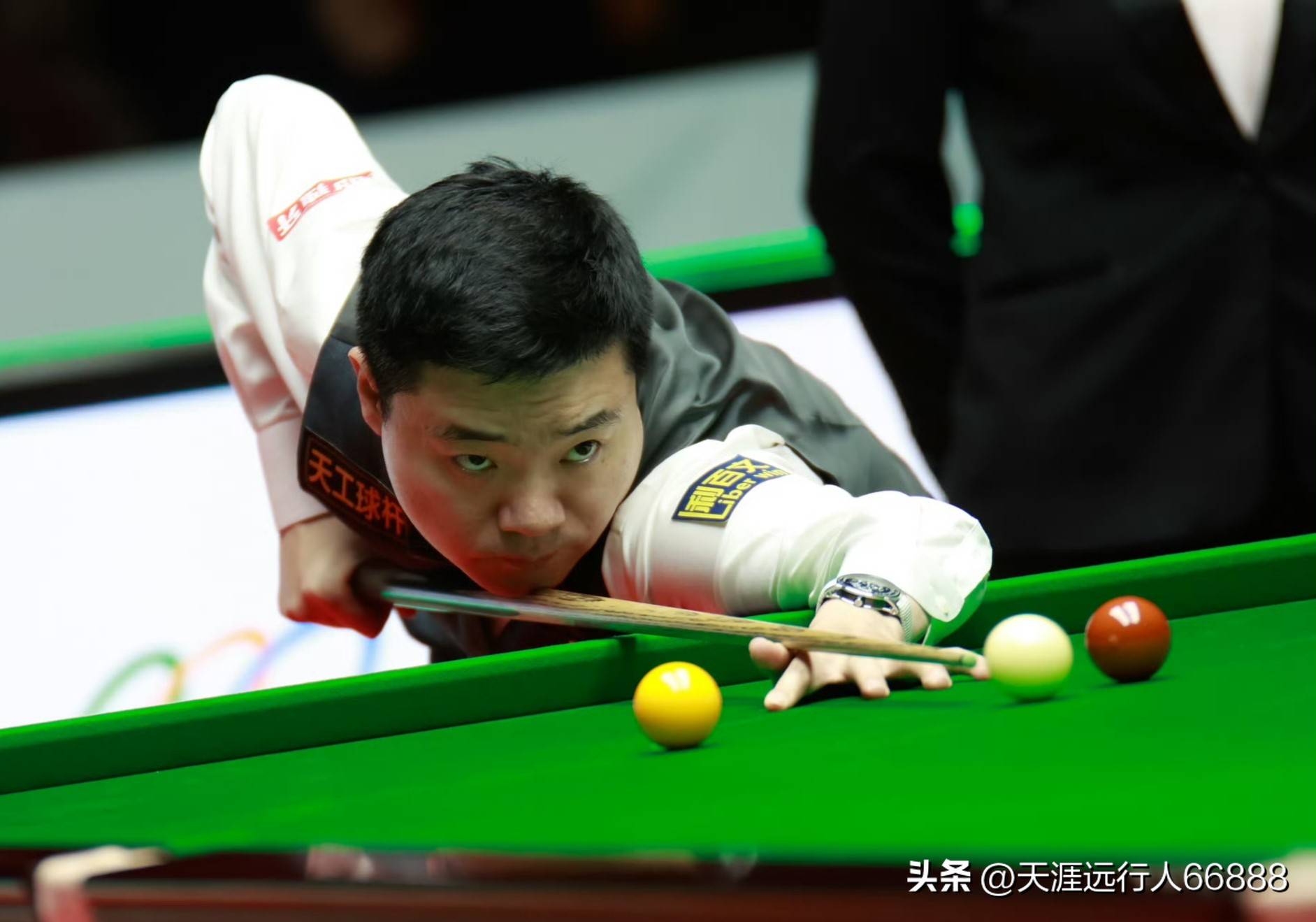 如轻度慢跑 如轻度慢跑