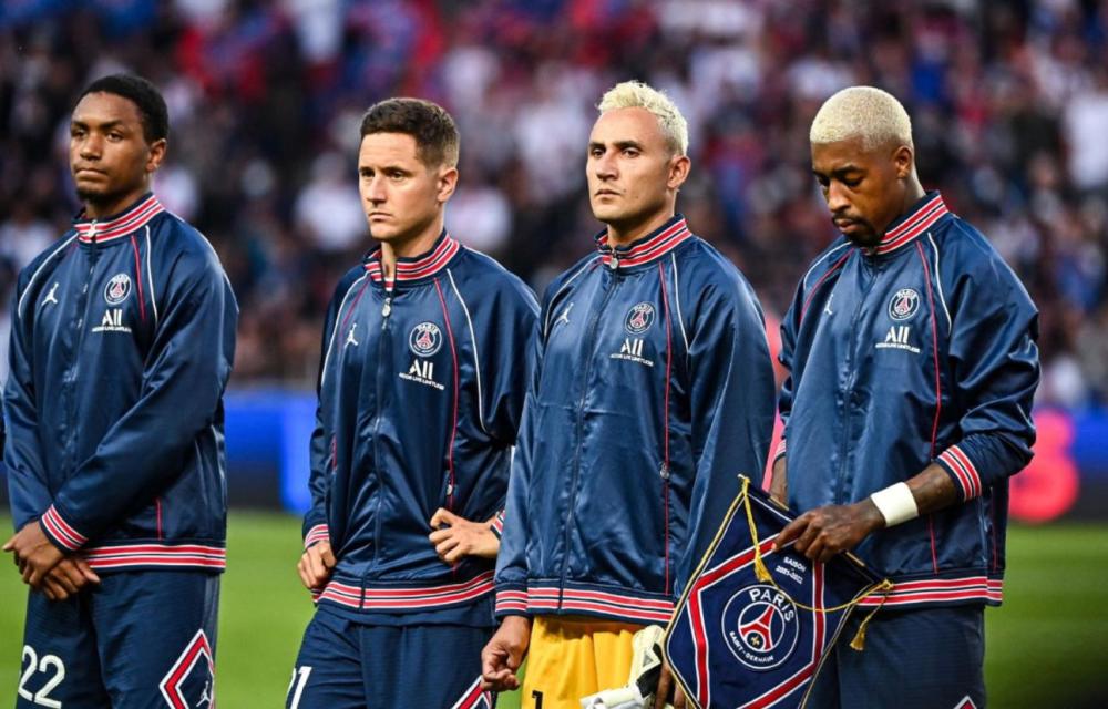 正是观赛者 正是观赛者